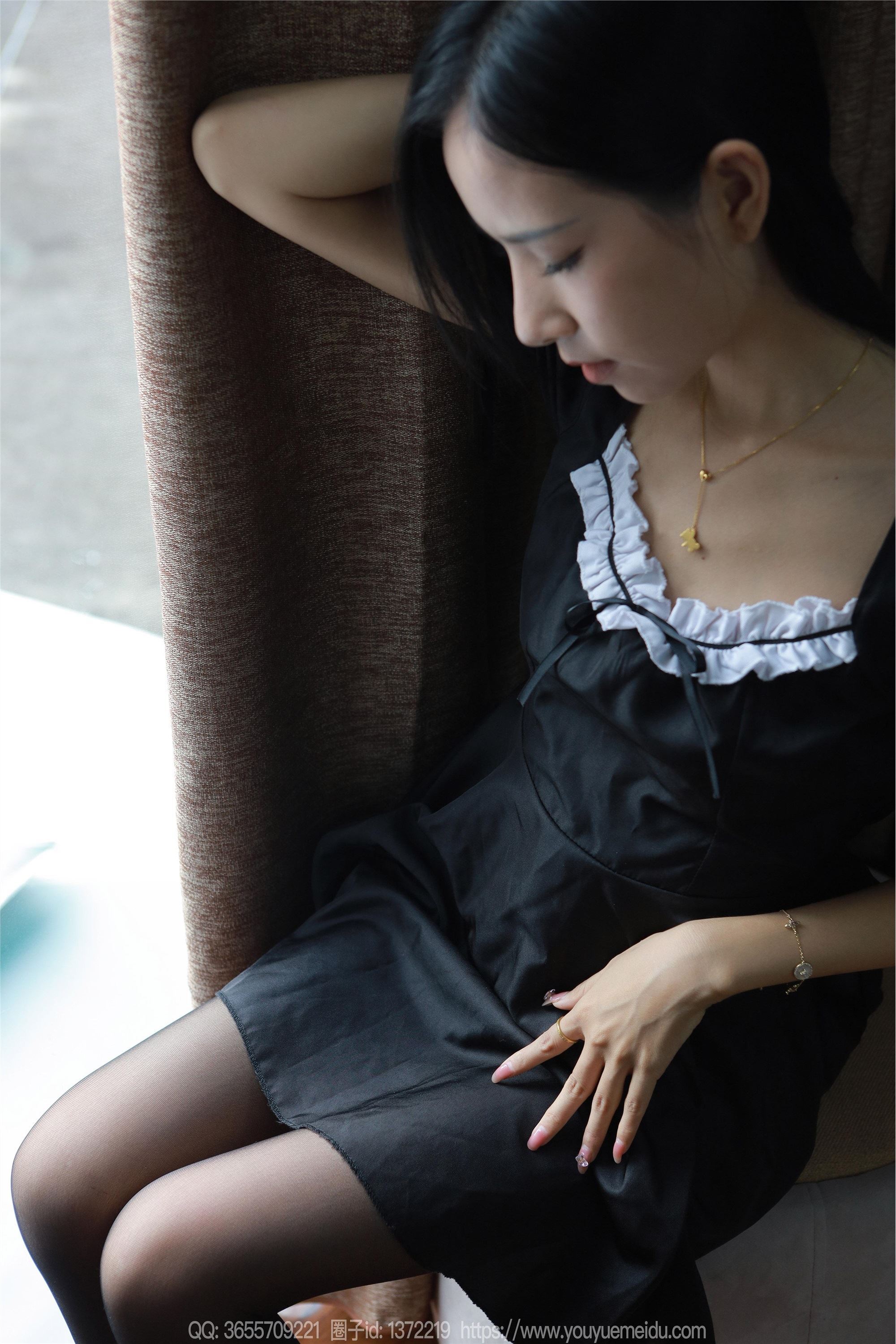 IESS异思趣向  2023.10.17 丝享家 1561 美子《沐浴阳光》